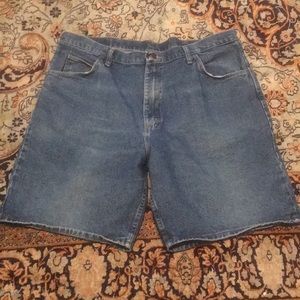 WRANGLER. Authentic Jeans🚭👍🏽👍🏽Plus.